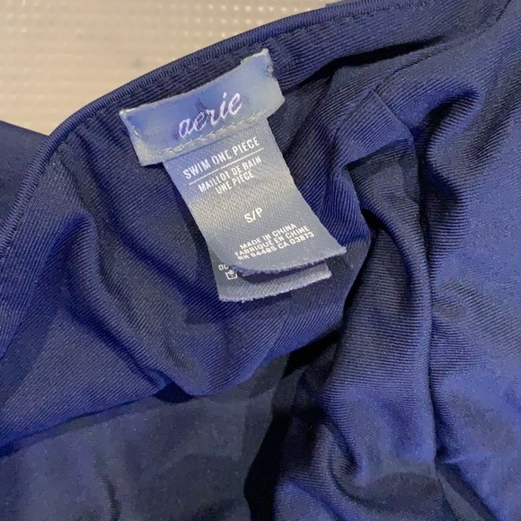 Aerie one piece bathing suit - Picture 4 of 4